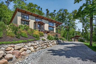 72 Darling Drive • Selwyn, ON photo 3