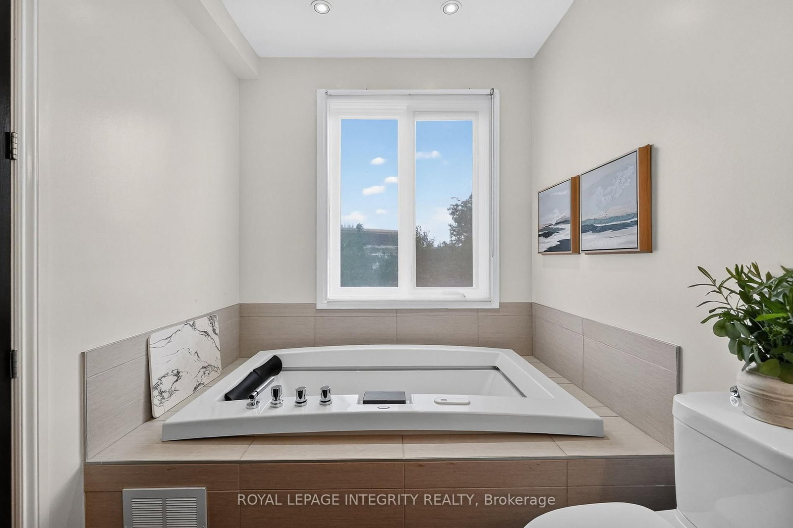 812 Petra Private • Ottawa, ON photo 29