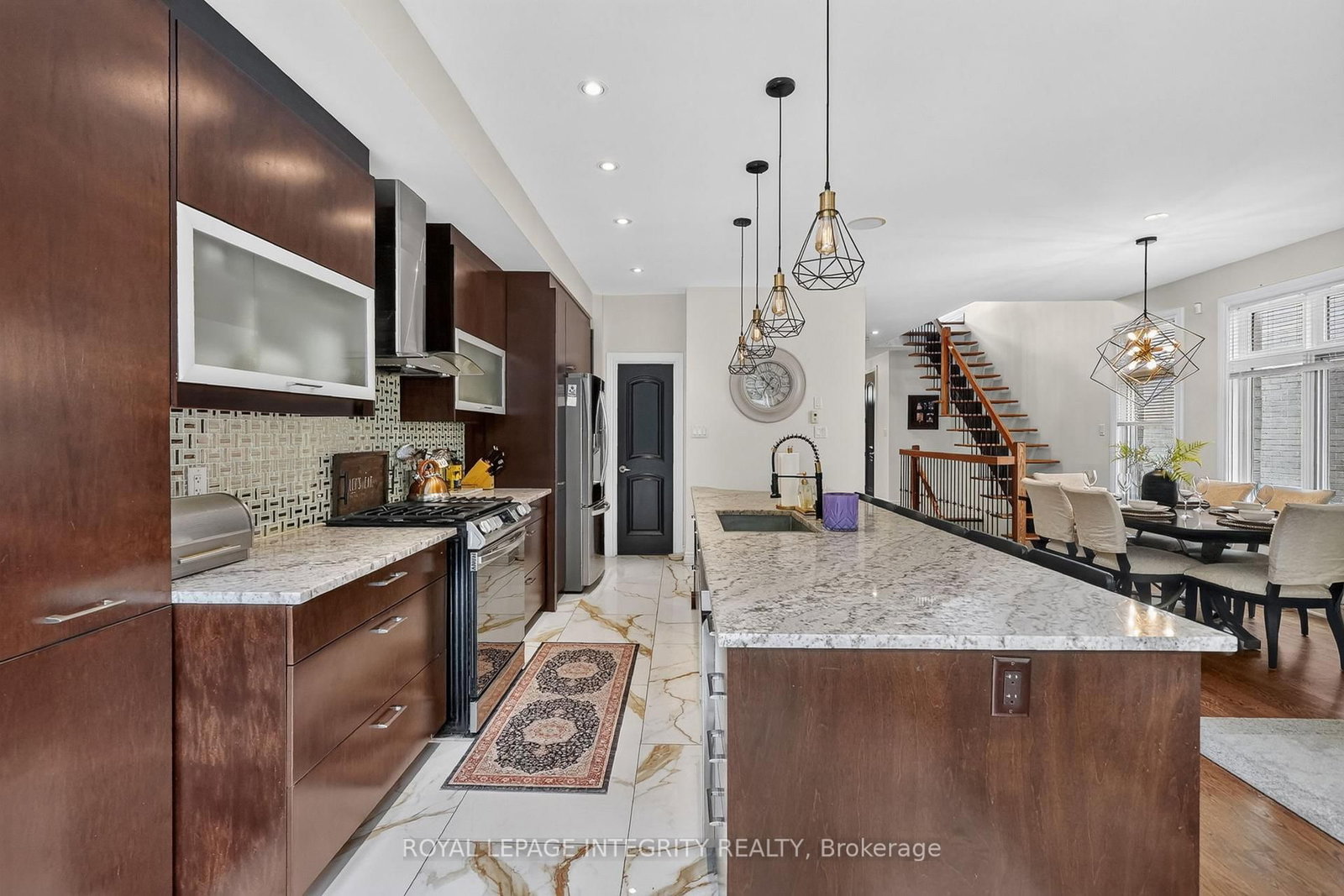 812 Petra Private • Ottawa, ON photo 8