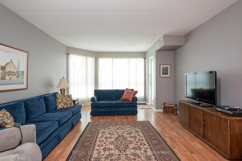 101 - 620 Red River Road