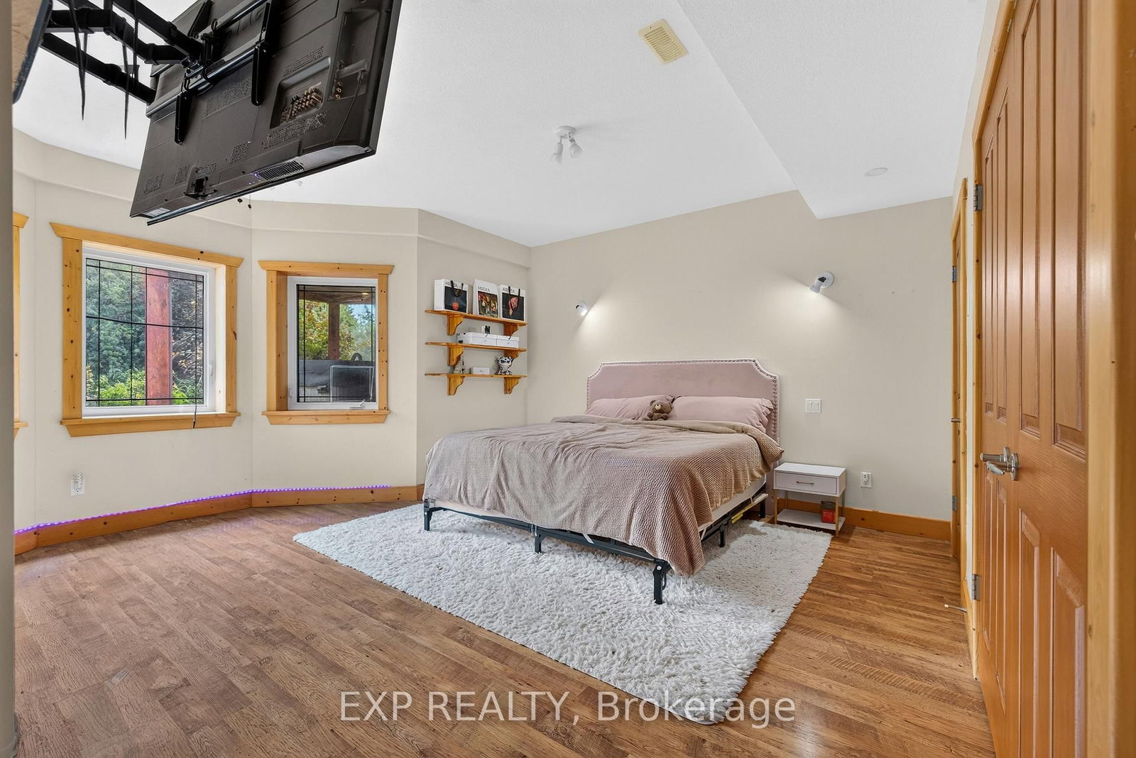 7392 Wellington Road 11 Road • Mapleton, ON photo 26