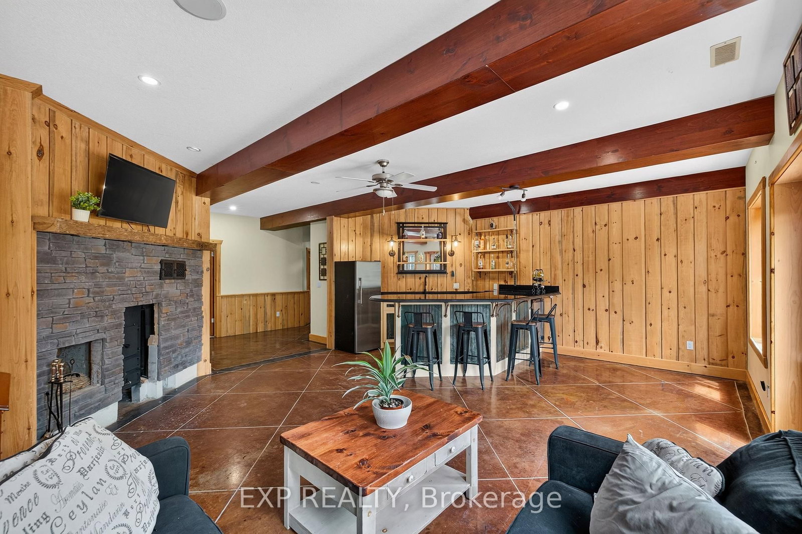 7392 Wellington Road 11 Road • Mapleton, ON photo 36