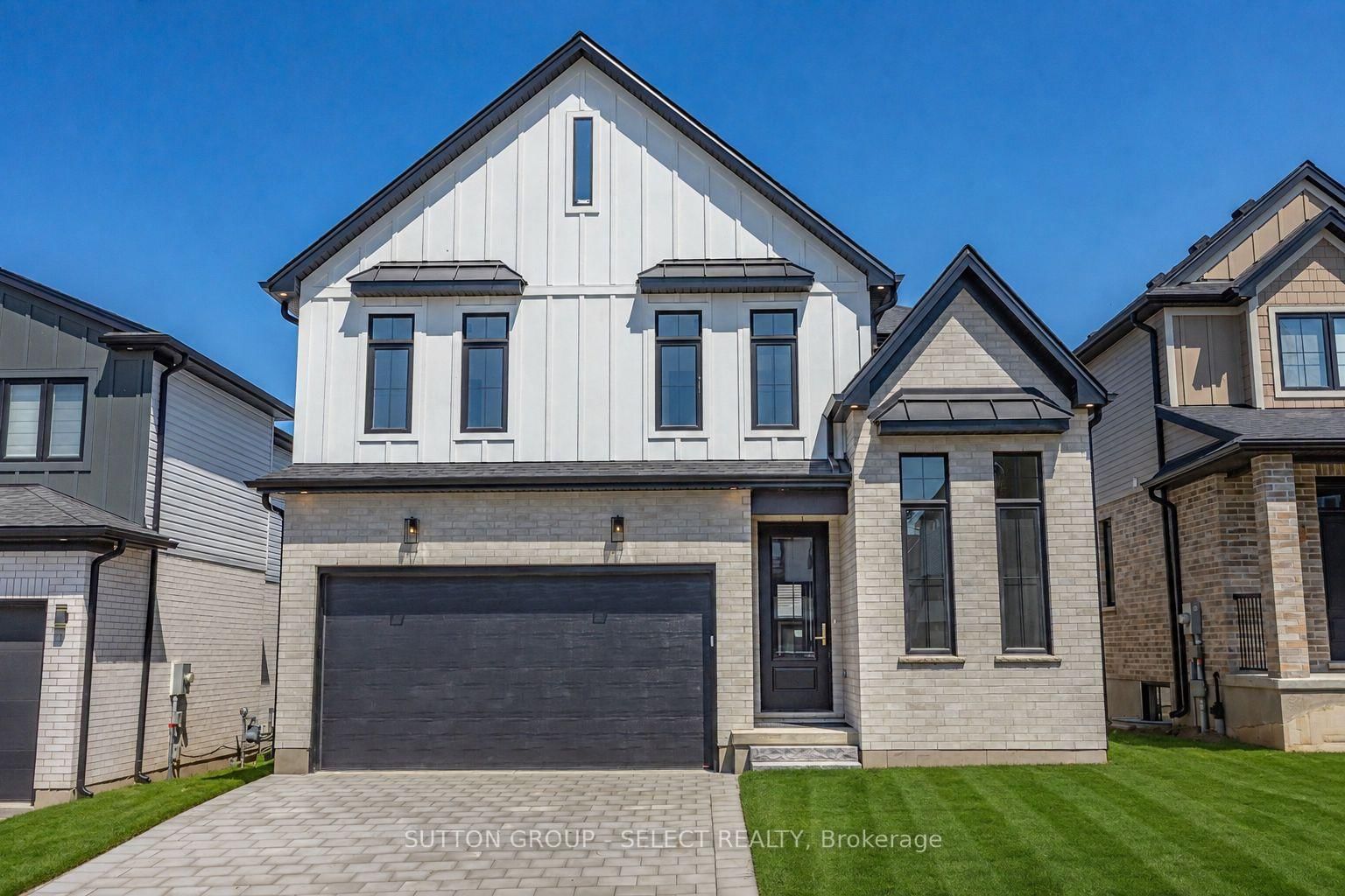 1906 Fountain Grass Drive, London South