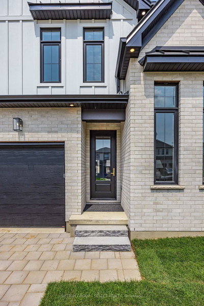 1906 Fountain Grass Drive • London South, ON photo 3
