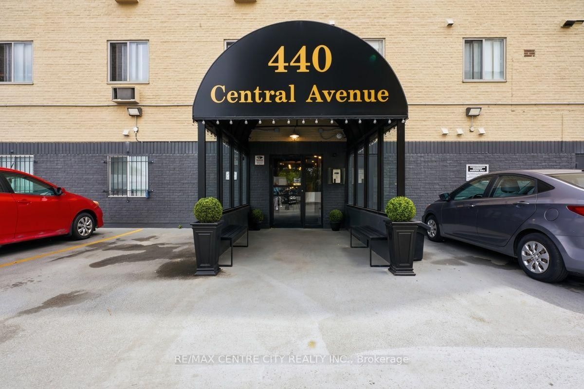 605 - 440 Central Avenue, London East