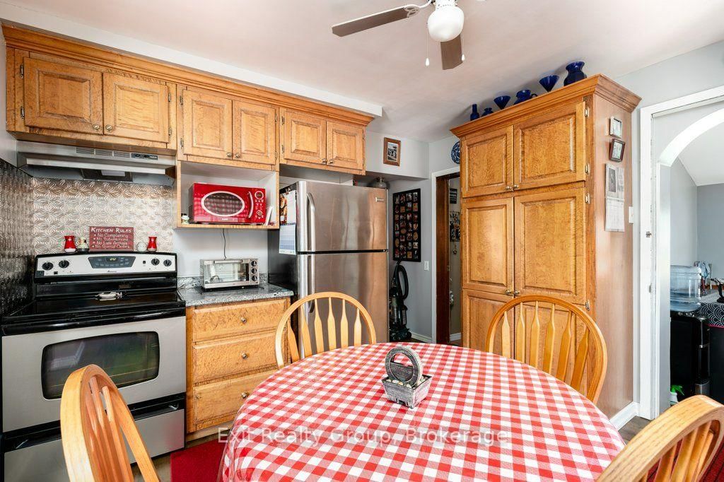 455 Minnie Avenue • Tweed, ON photo 9