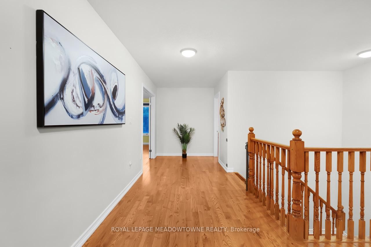 475 Valridge Drive • Hamilton, ON photo 18