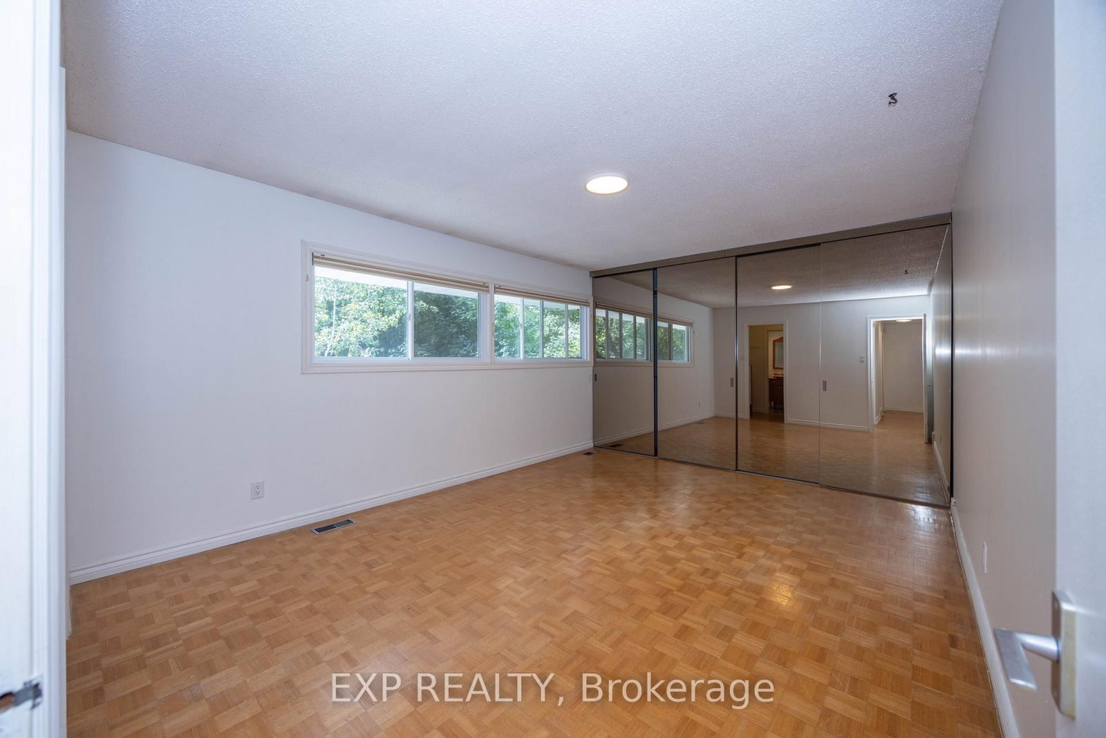 14 Carr Crescent • Kanata, ON photo 21