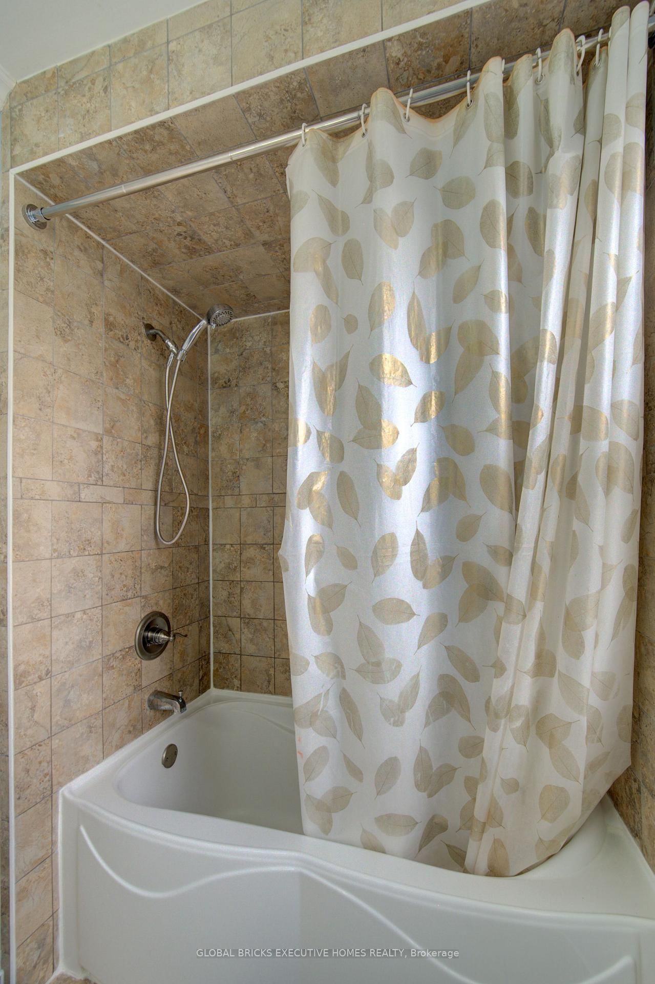 35 Attwood Drive • Cambridge, ON photo 28