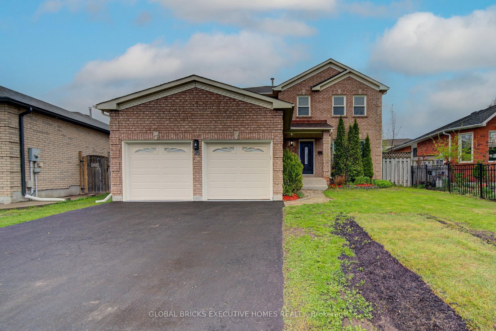 35 Attwood Drive • Cambridge, ON photo 3