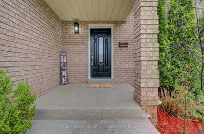 35 Attwood Drive • Cambridge, ON photo 5