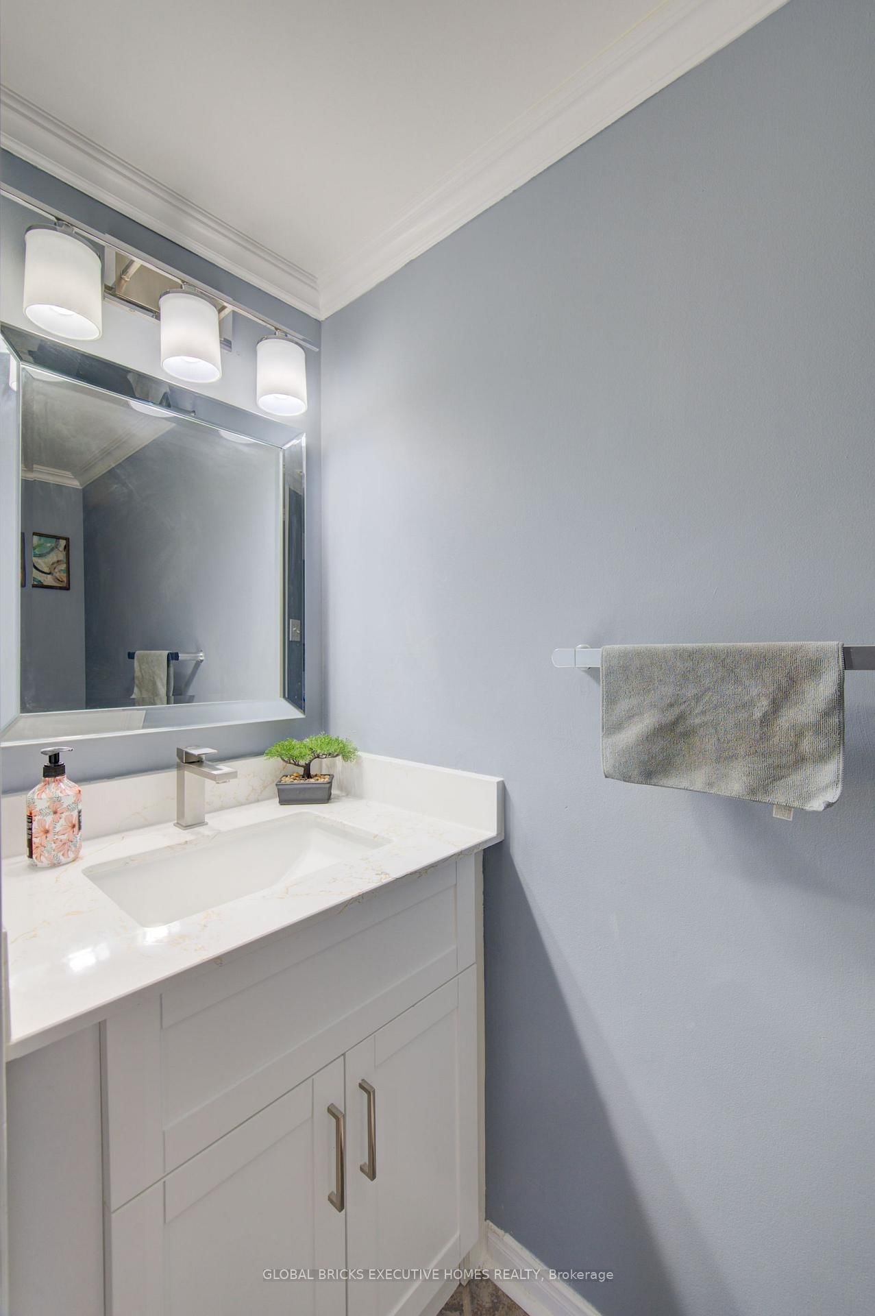 35 Attwood Drive • Cambridge, ON photo 9