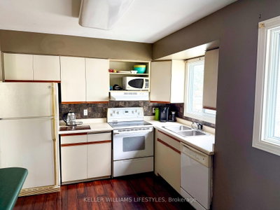 95 Bonaventure Drive • London East, ON photo 4