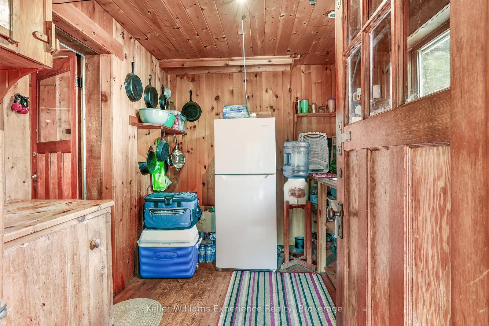 9000 Galeairy Lake • South Algonquin, ON photo 10