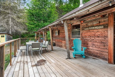 9000 Galeairy Lake • South Algonquin, ON photo 7