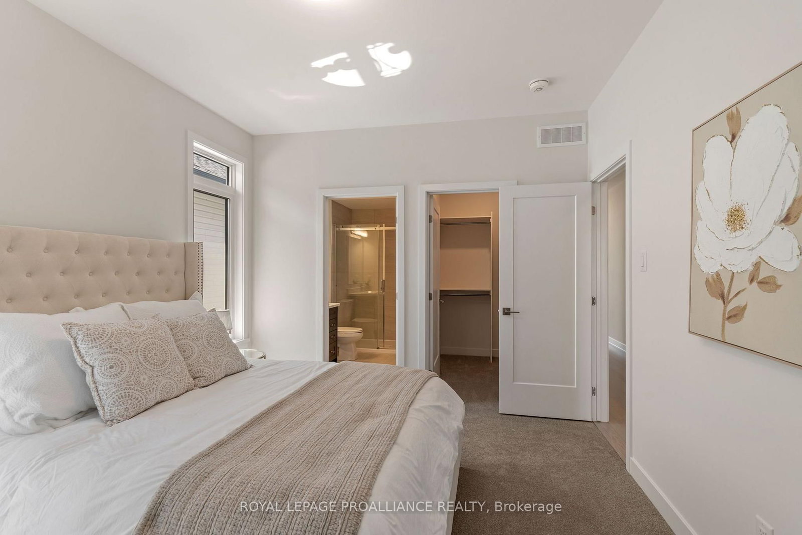 1039 Moore Street • Brockville, ON photo 11