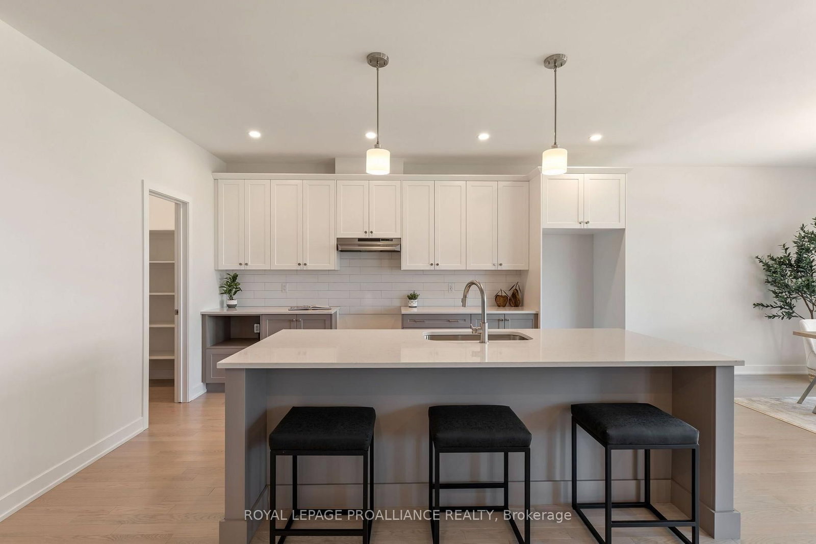 1039 Moore Street • Brockville, ON photo 21