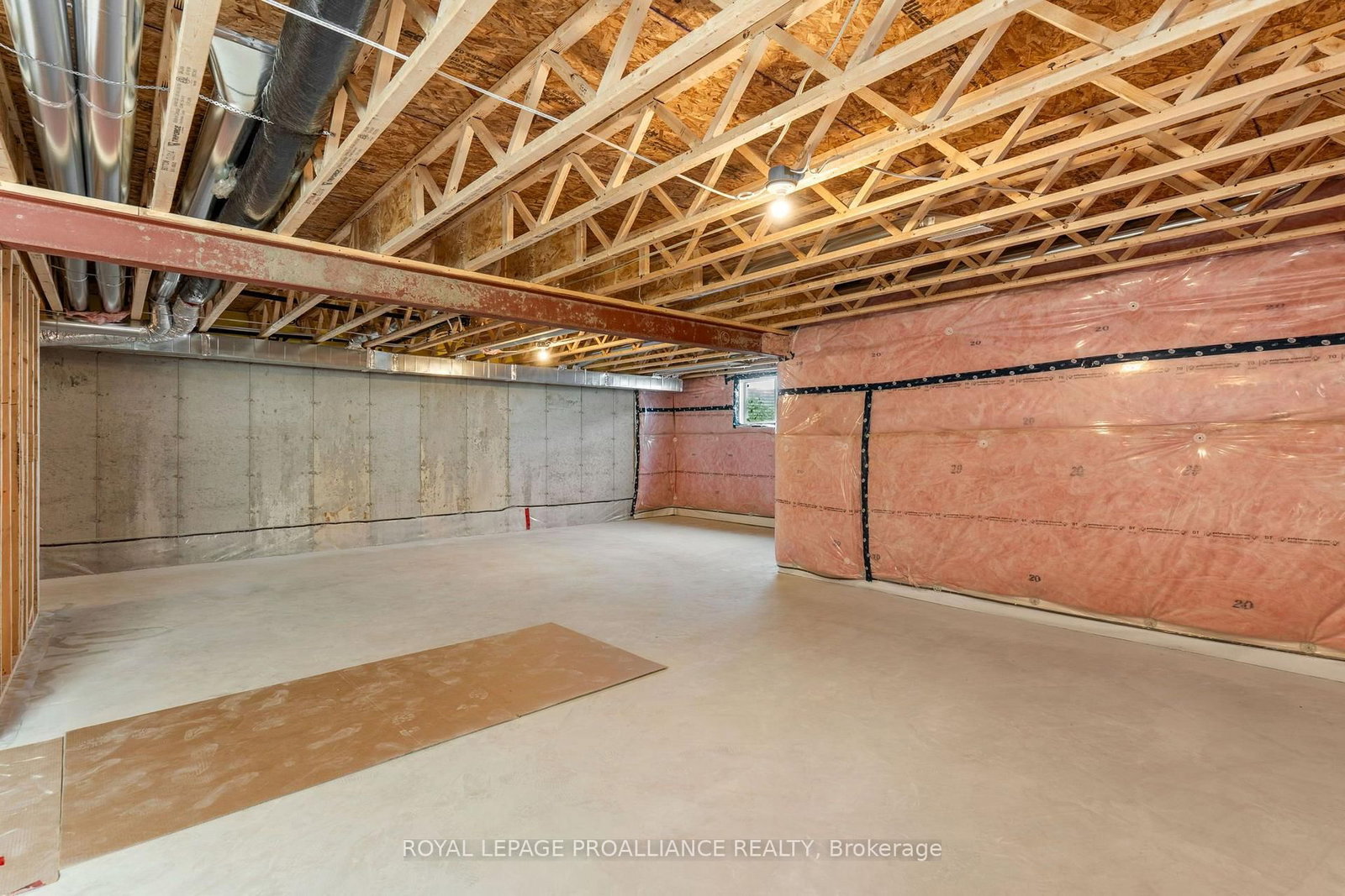 1039 Moore Street • Brockville, ON photo 39