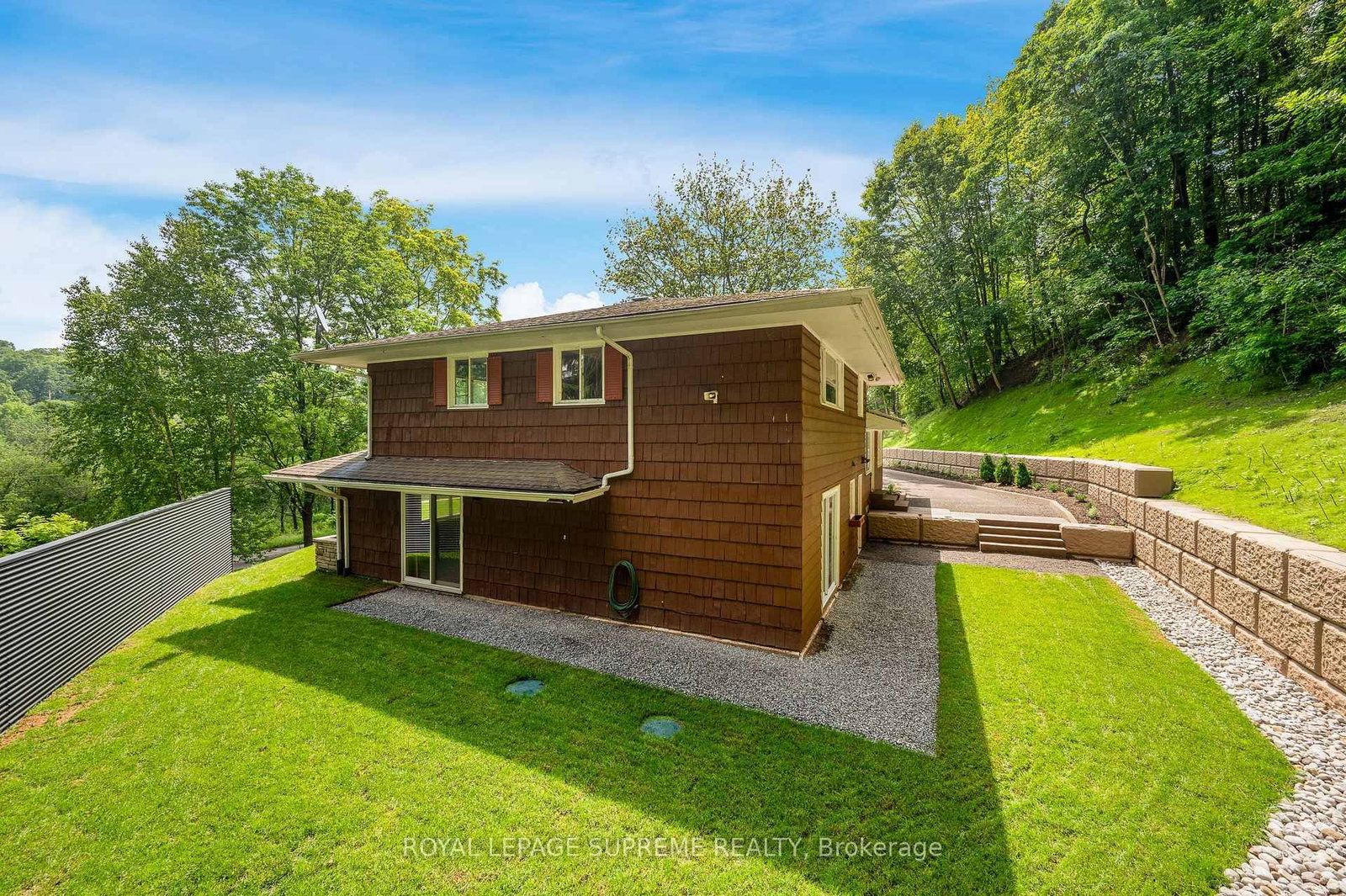 2035 Hollow Road • Thorold, ON photo 46