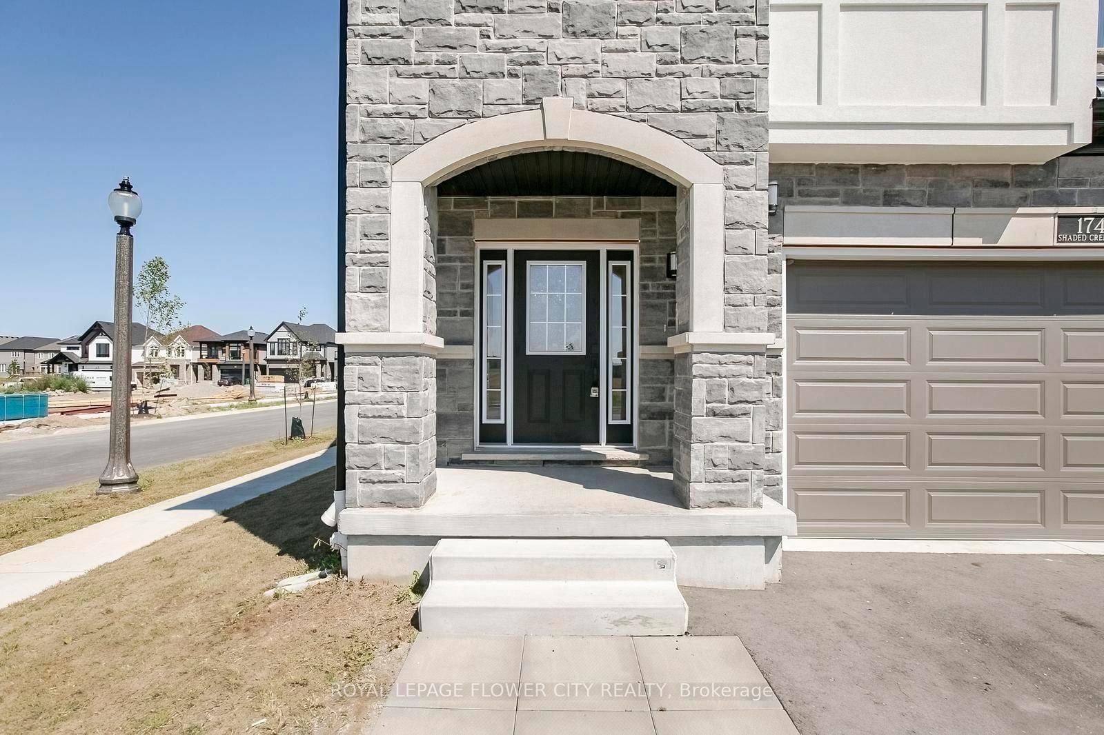 174 Shaded Creek Drive • Kitchener, ON photo 4