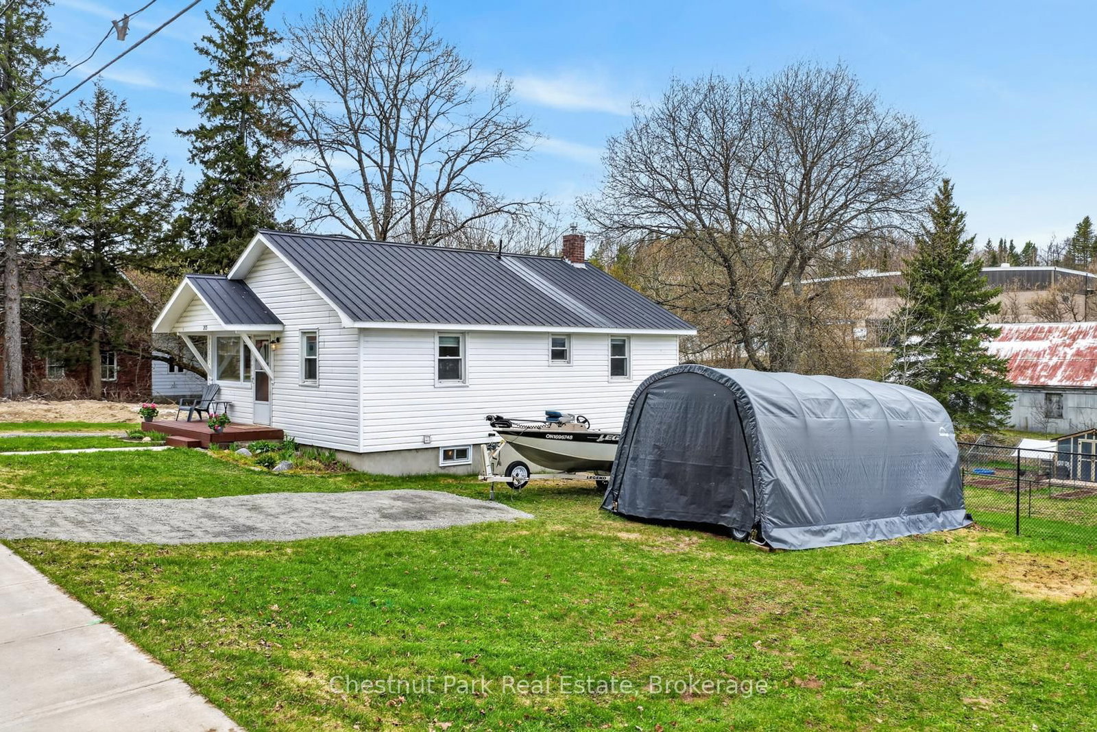 Listing Image 40