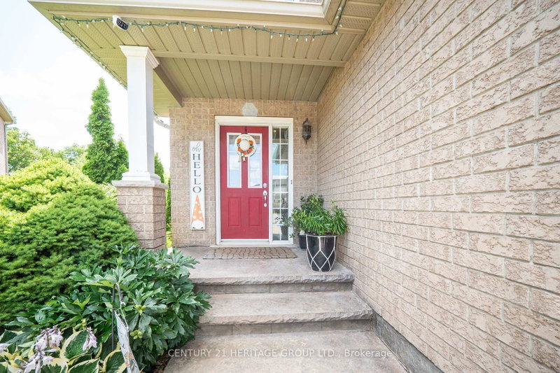 120 Yates Avenue
