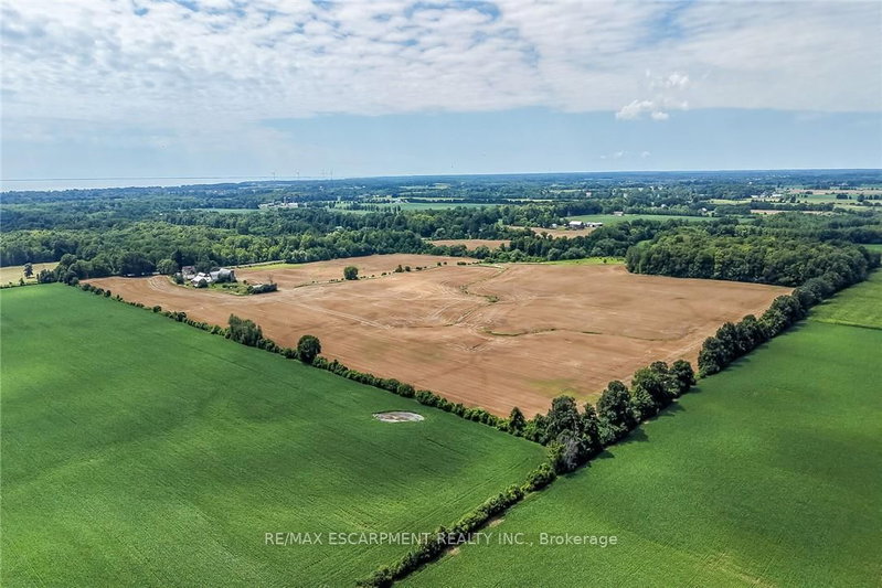 833 Lynn Valley Road