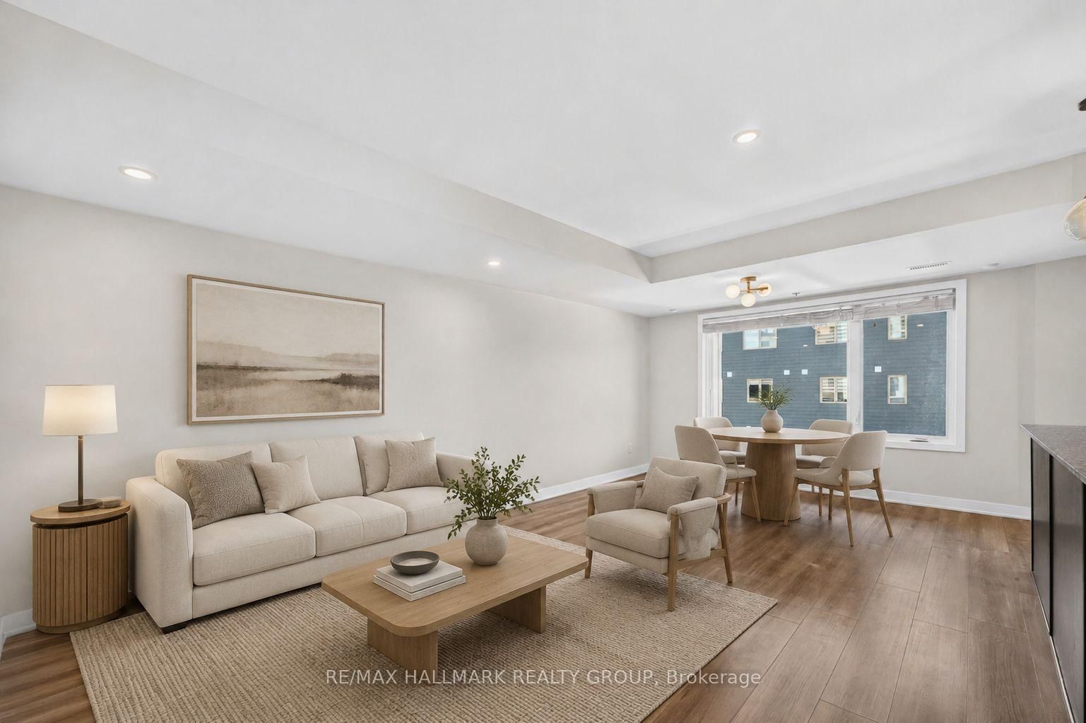575 Takamose Private • Ottawa, ON photo 6