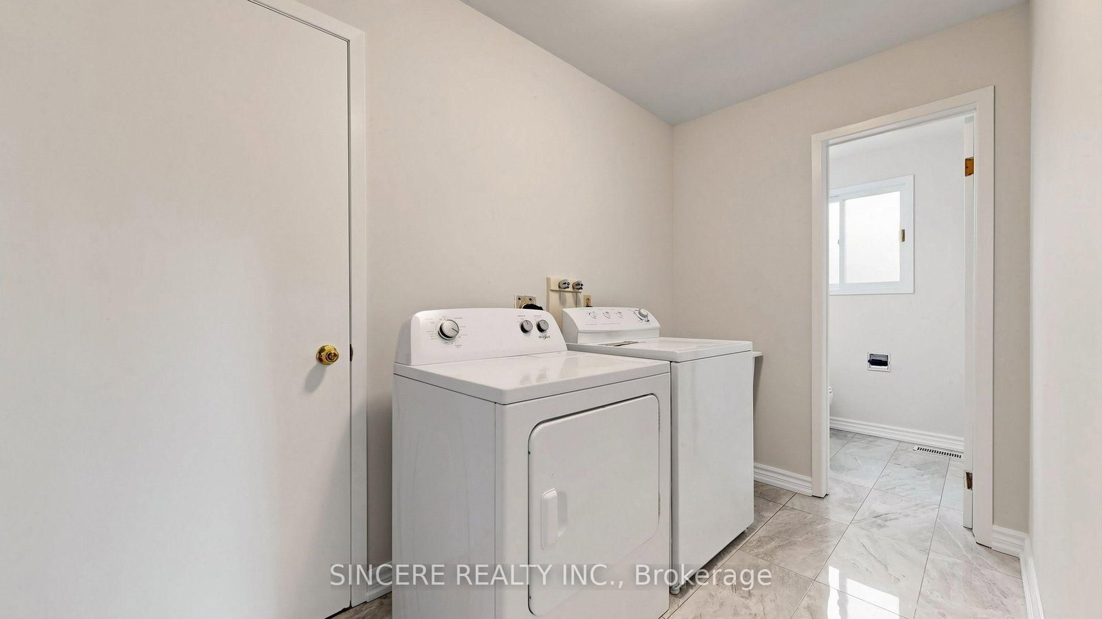118 Candlewood Crescent • Waterloo, ON photo 21