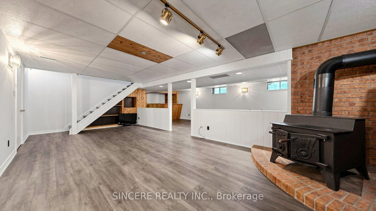 118 Candlewood Crescent • Waterloo, ON photo 44