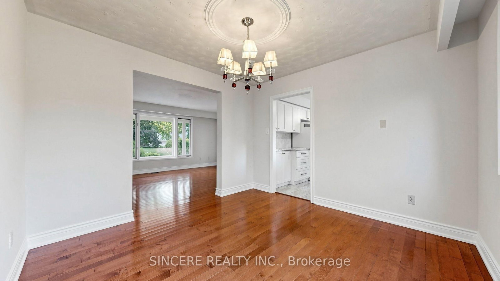 118 Candlewood Crescent • Waterloo, ON photo 9