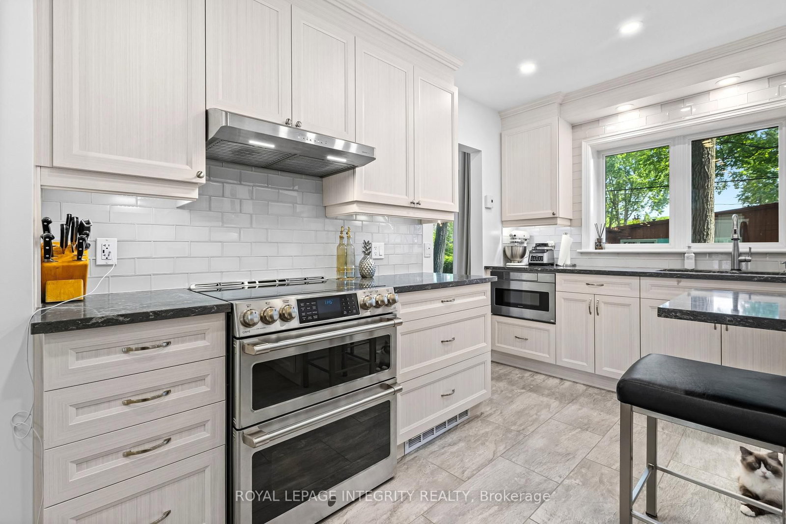 2183 Woodcrest Road • Ottawa, ON photo 13