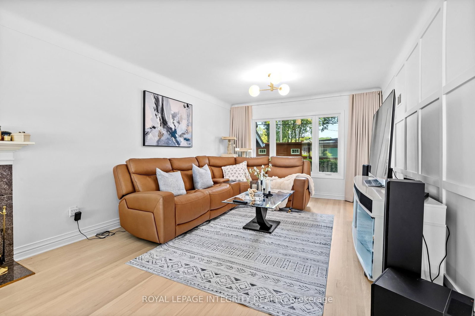 2183 Woodcrest Road • Ottawa, ON photo 8
