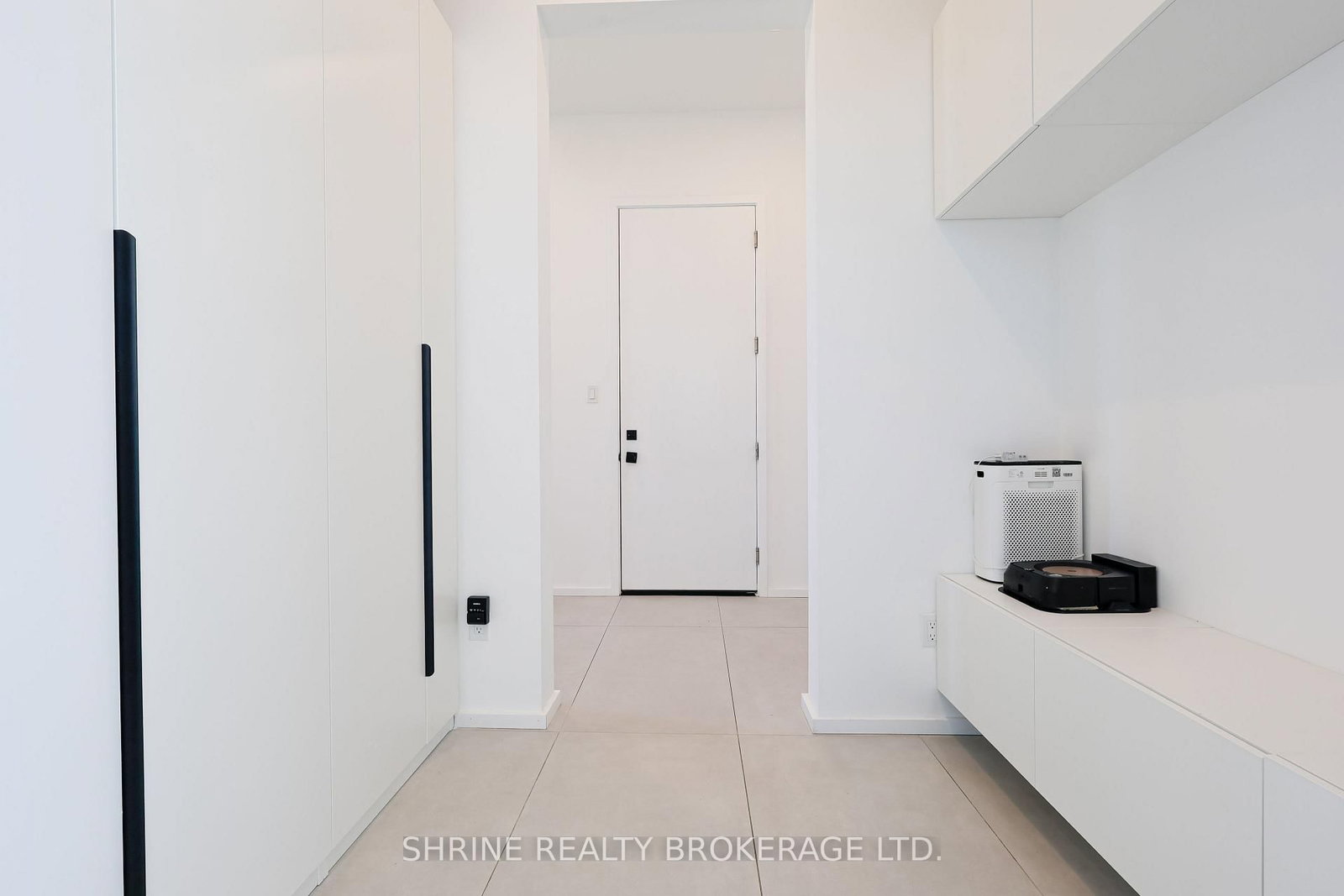 228 EDGEWATER Boulevard • Middlesex Centre, ON photo 19