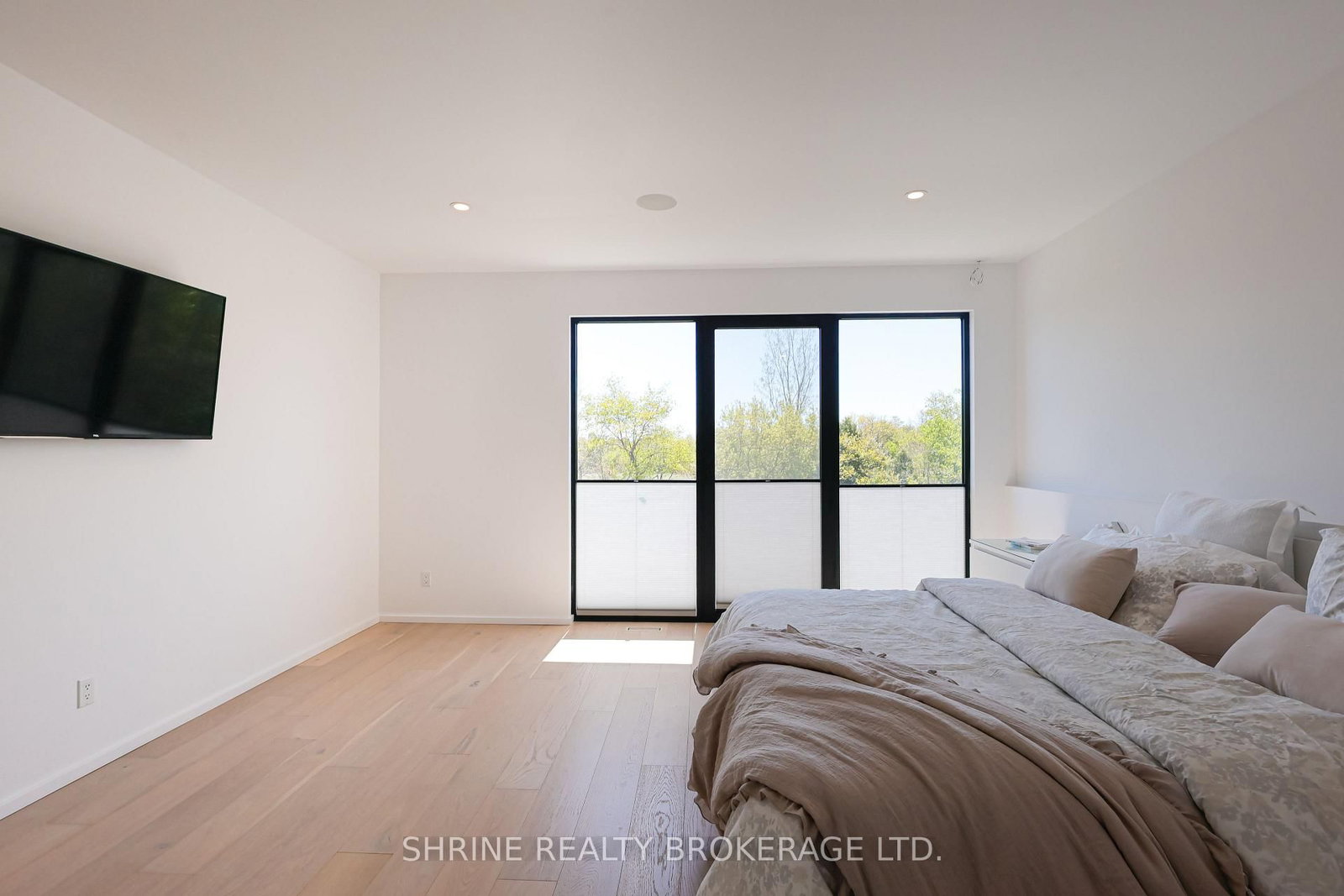 228 EDGEWATER Boulevard • Middlesex Centre, ON photo 25