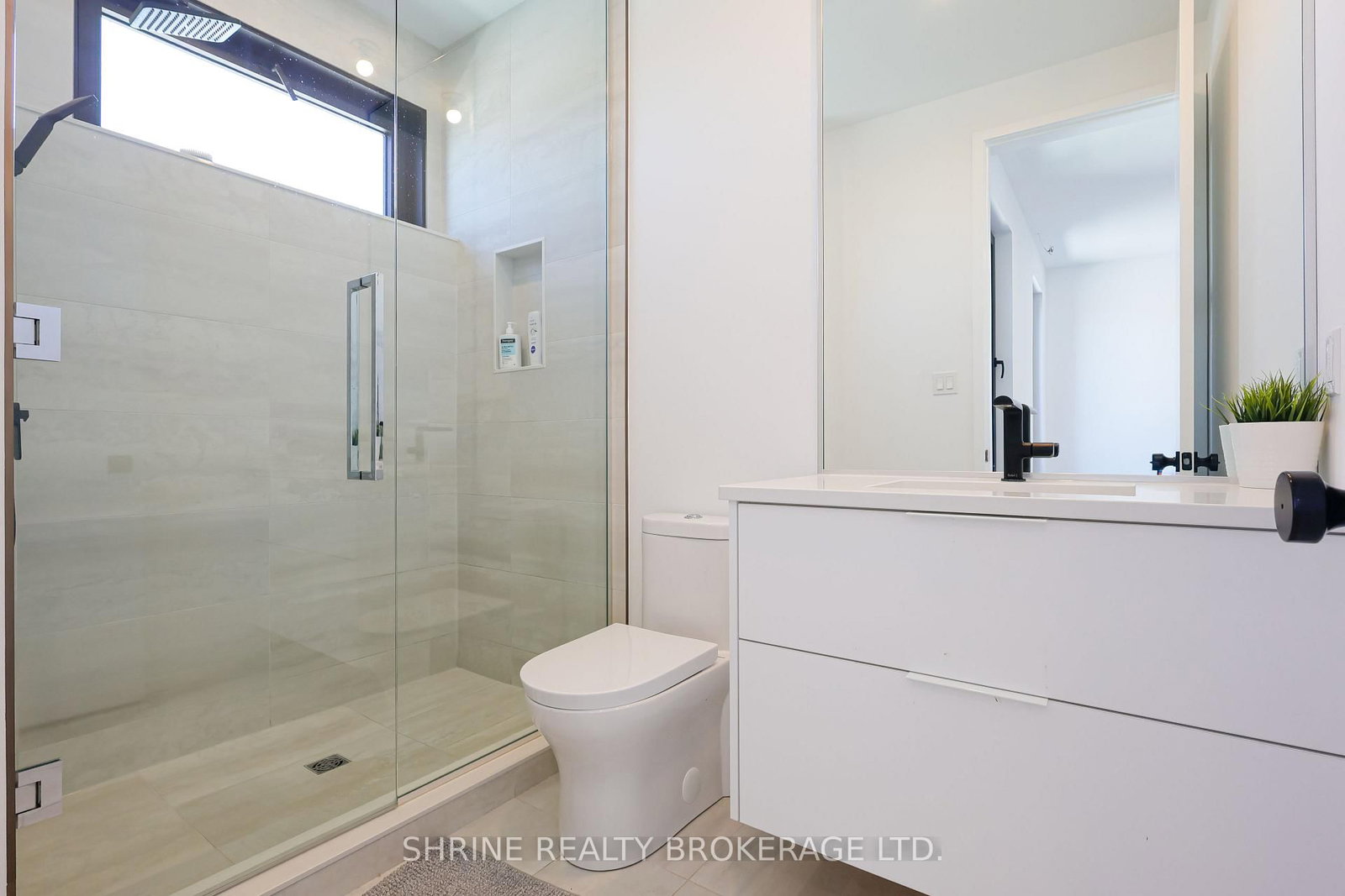 228 EDGEWATER Boulevard • Middlesex Centre, ON photo 37
