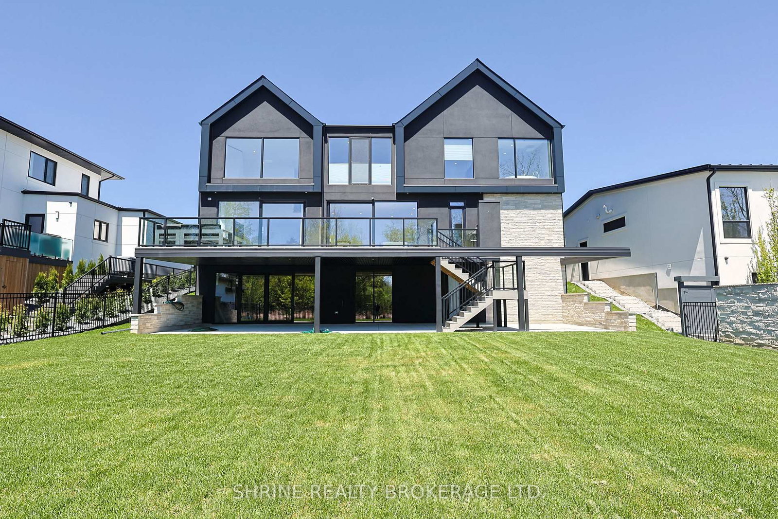 228 EDGEWATER Boulevard • Middlesex Centre, ON photo 50