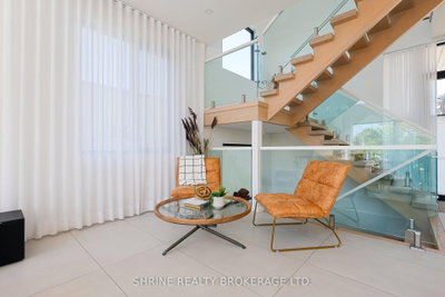 228 EDGEWATER Boulevard • Middlesex Centre, ON photo 9