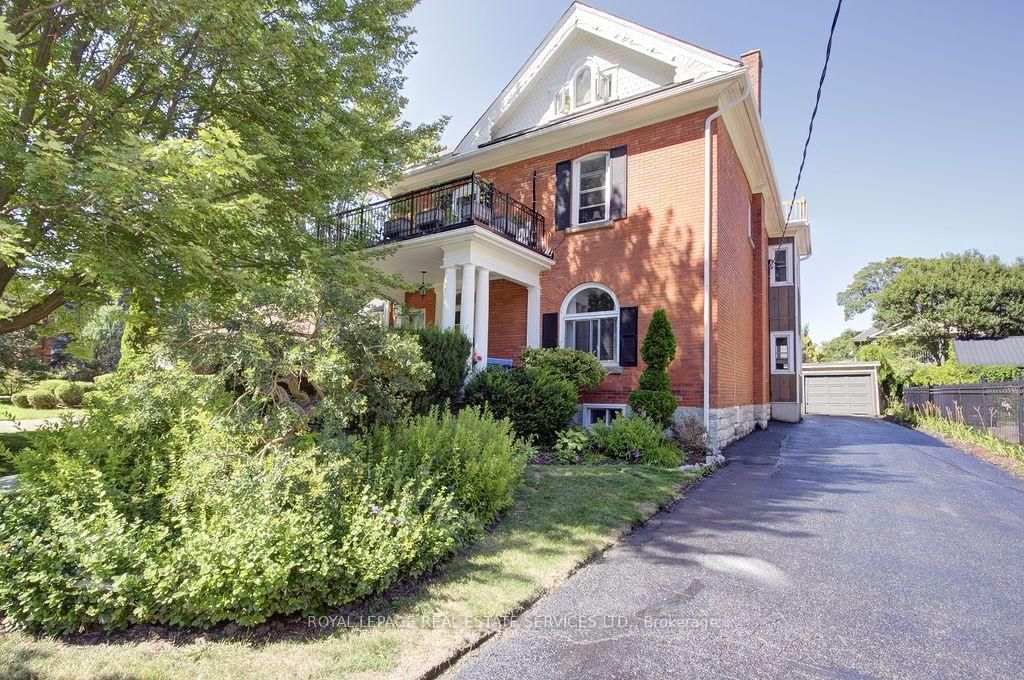 120 Hibernia Street • Stratford, ON photo 1