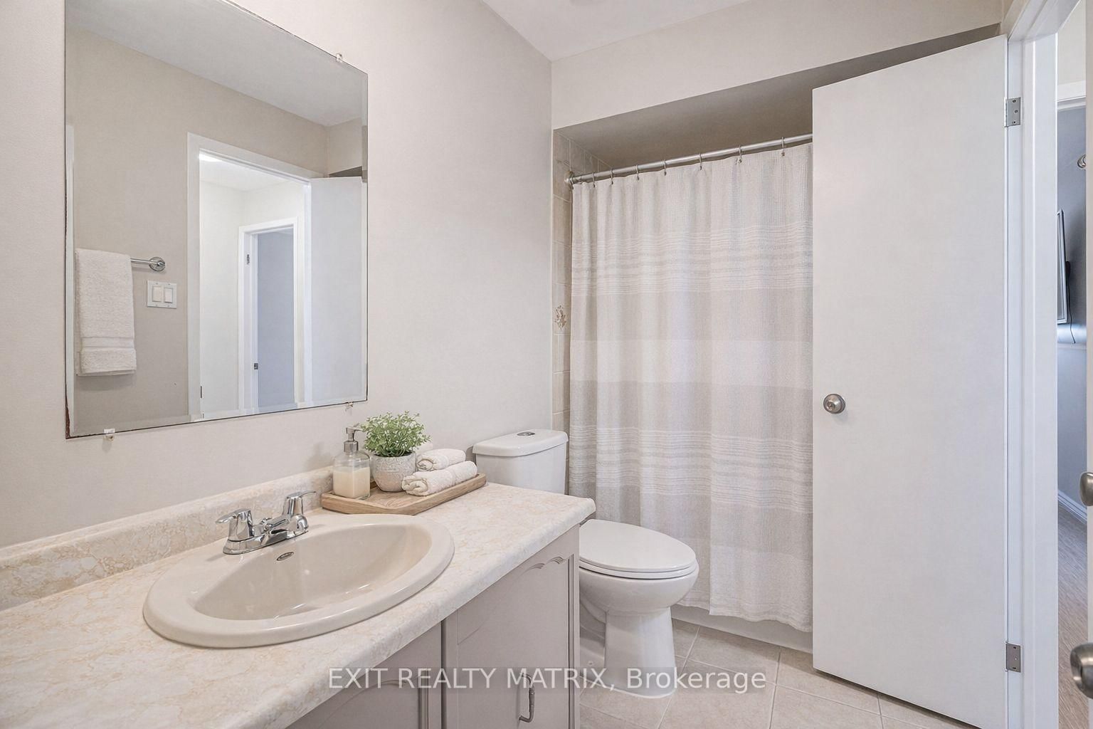1432 Deavy Way • Ottawa, ON photo 9