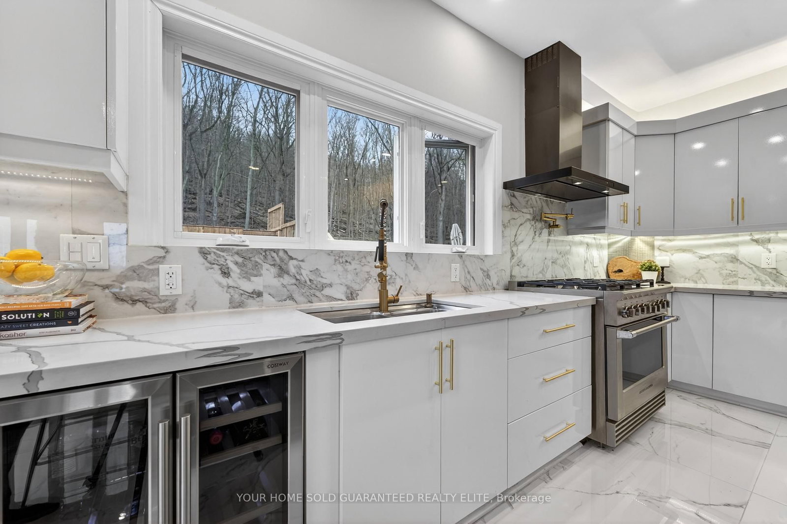 237B Main Street W • Grimsby, ON photo 9