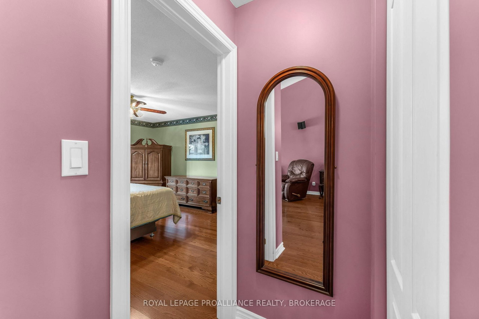 523 Trimble Gate • Kingston, ON photo 18