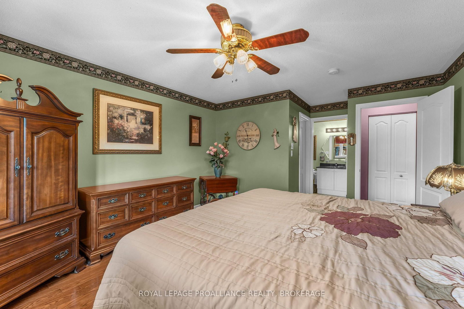 523 Trimble Gate • Kingston, ON photo 21