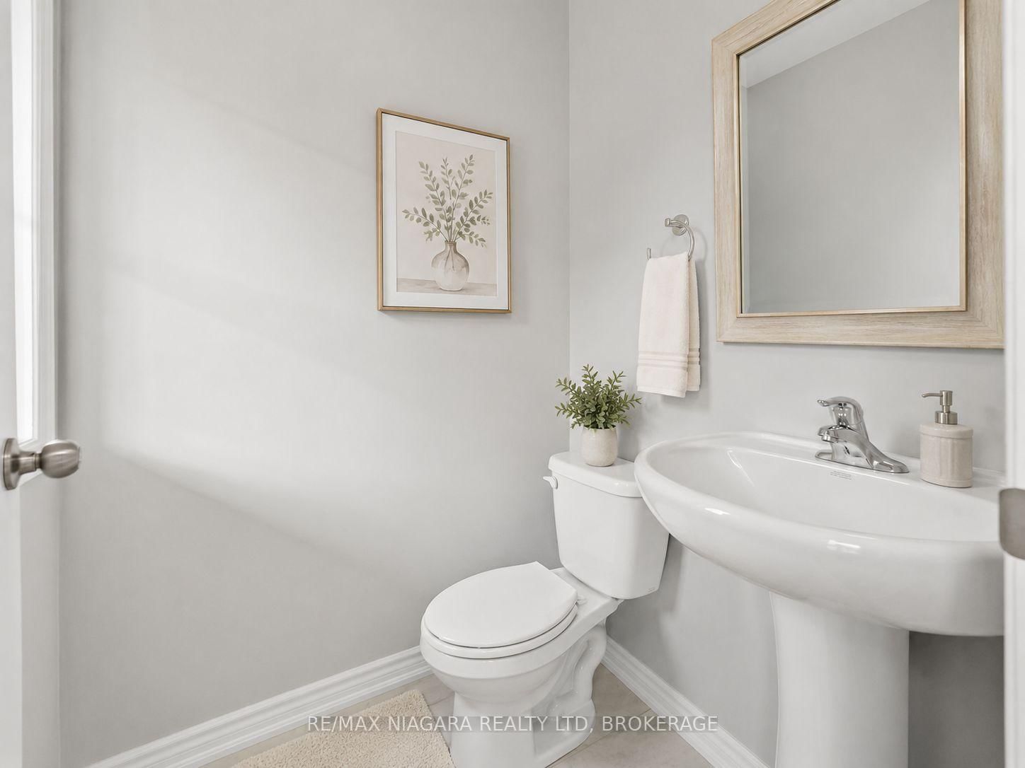 43 Superior Street • Welland, ON photo 6