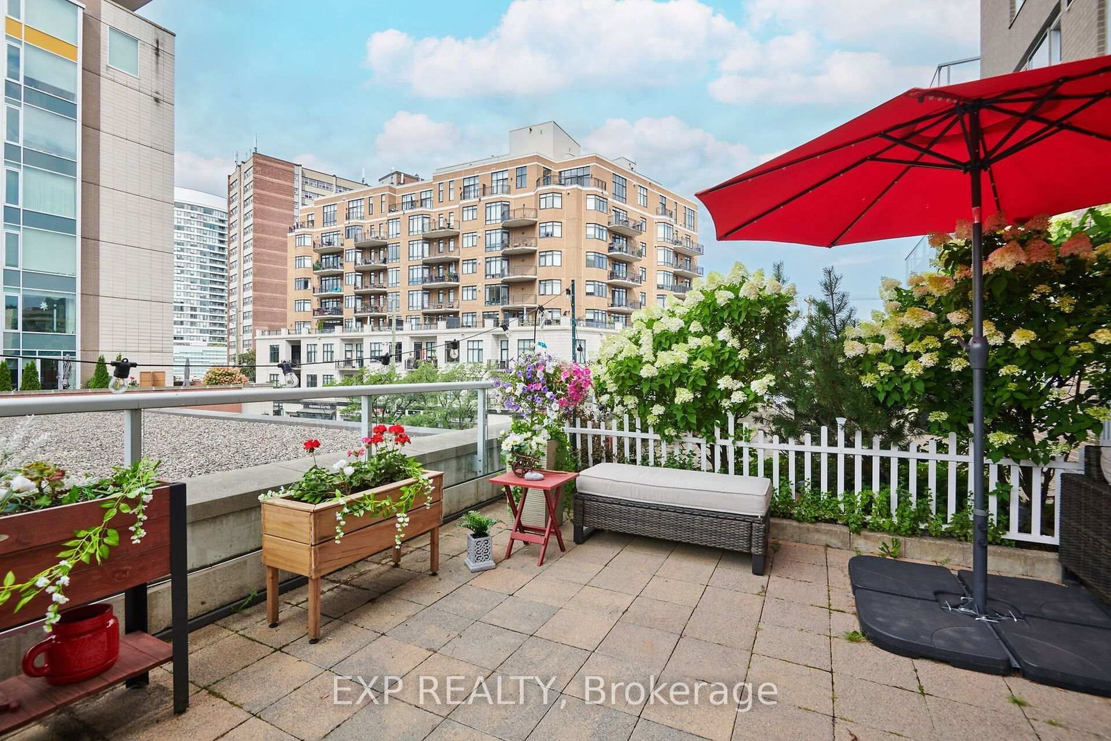 575 Byron Avenue • #203 • Ottawa, ON photo 1