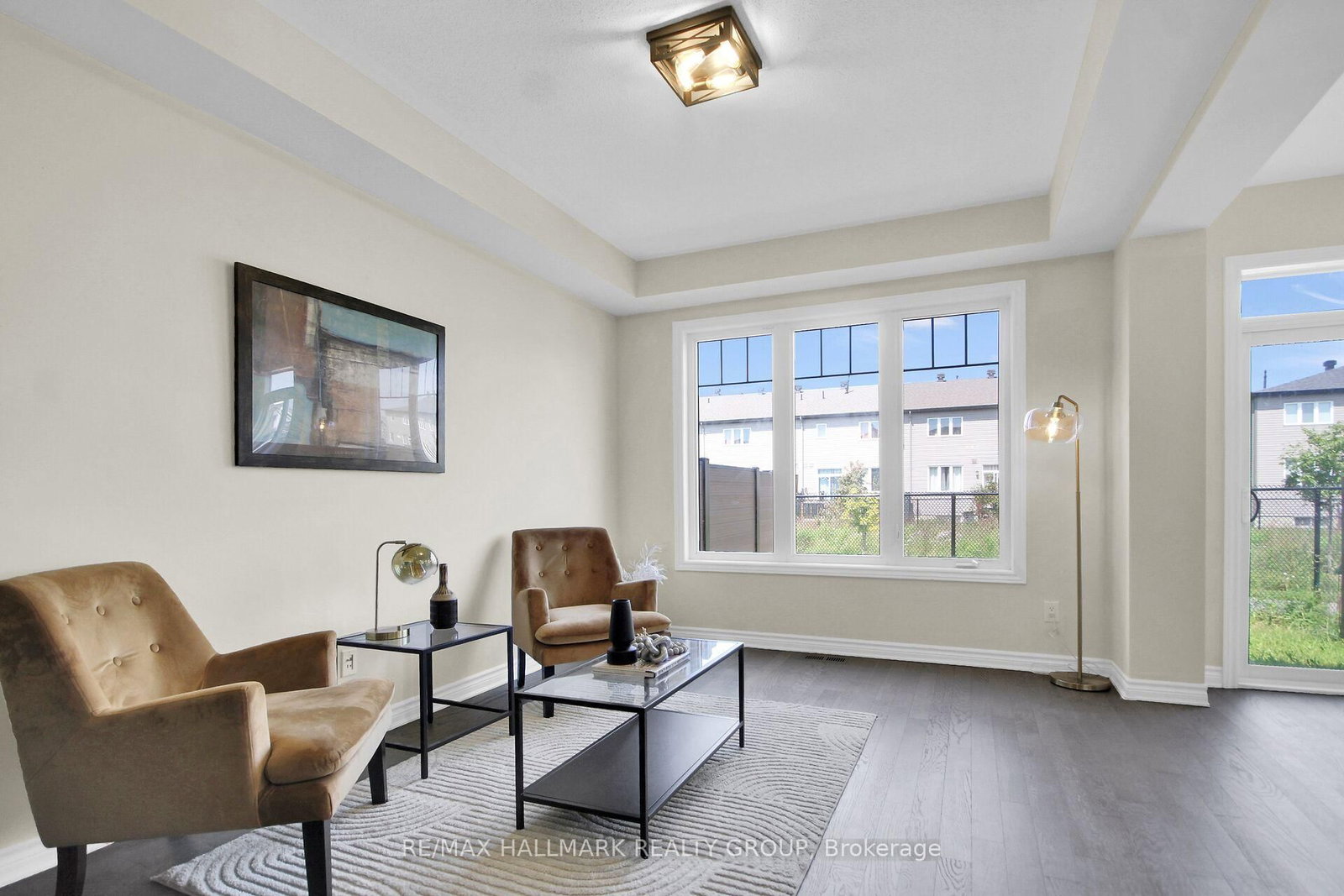 207 Willow Aster Circle • Ottawa, ON photo 12