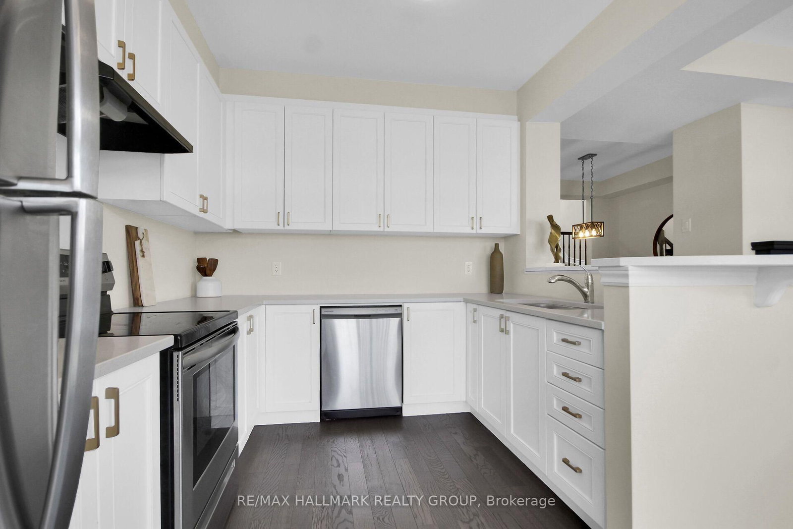 207 Willow Aster Circle • Ottawa, ON photo 17