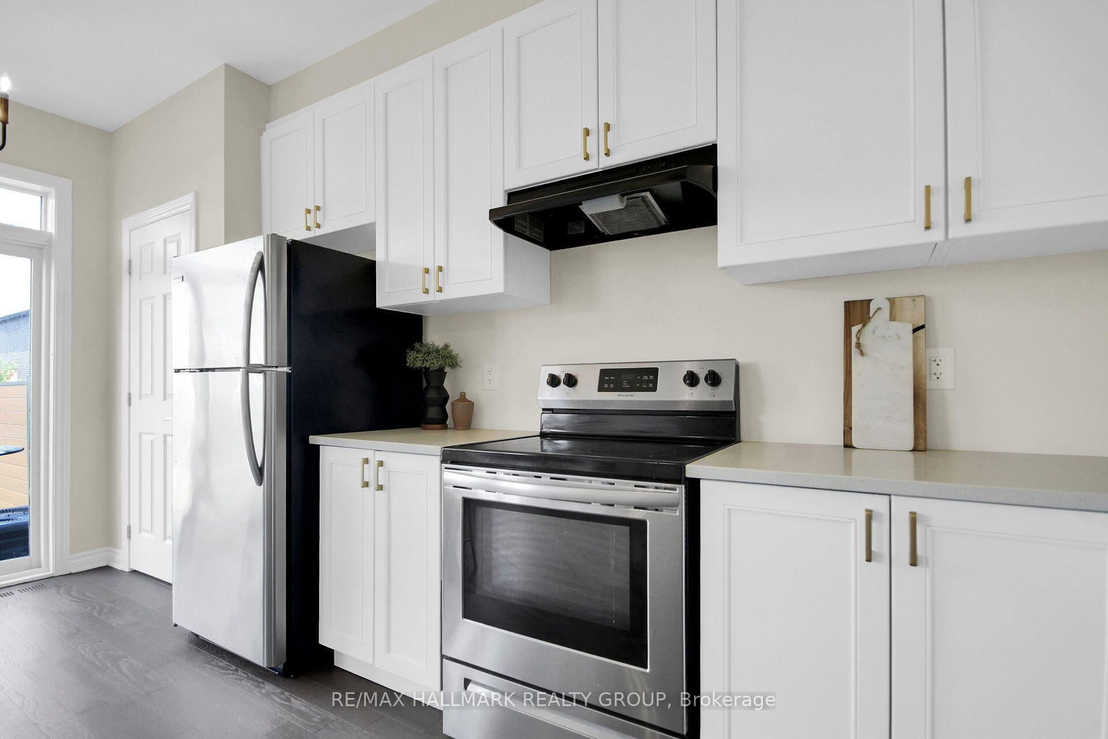 207 Willow Aster Circle • Ottawa, ON photo 19