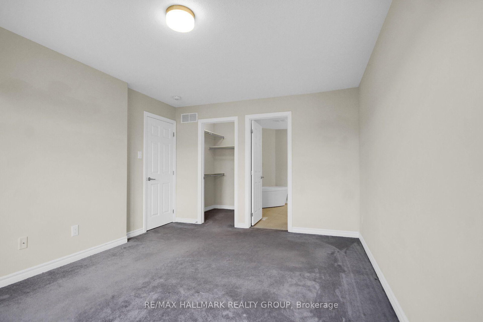 207 Willow Aster Circle • Ottawa, ON photo 29