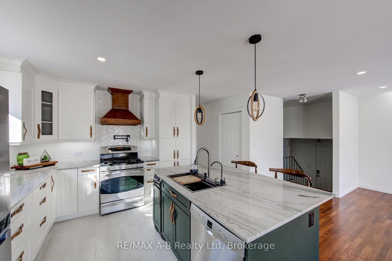 29 Dunsford Crescent